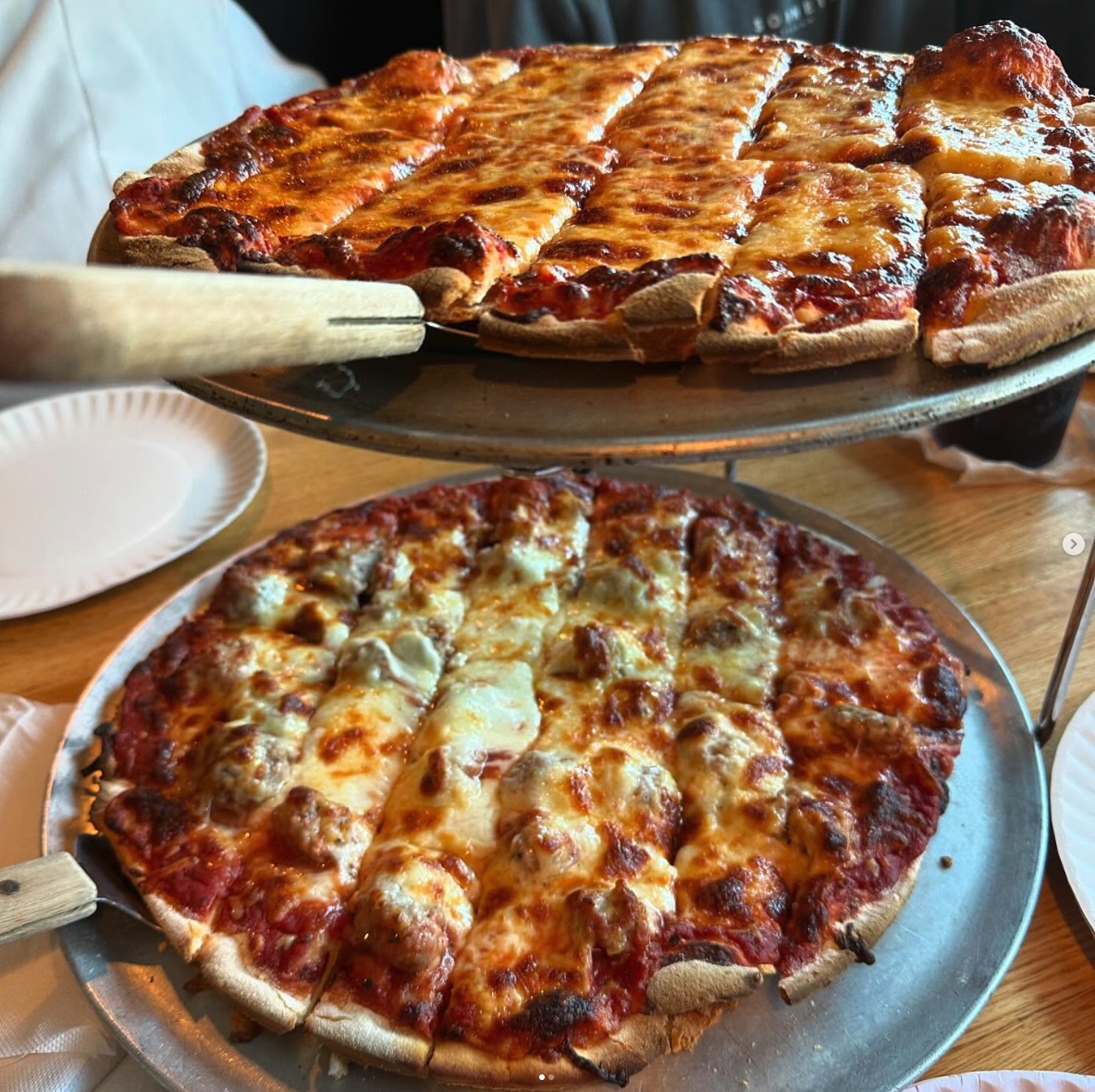 Chicago tavern-style pizza